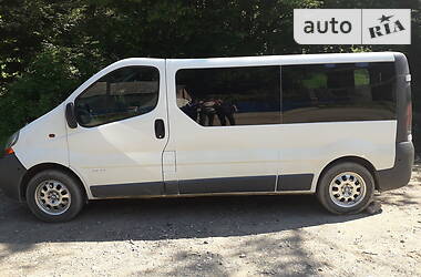 Микроавтобус Renault Trafic 2003 в Ужгороде