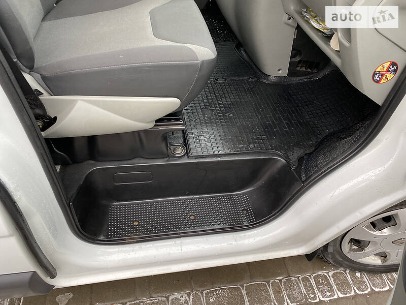 Минивэн Renault Trafic 2013 в Харькове