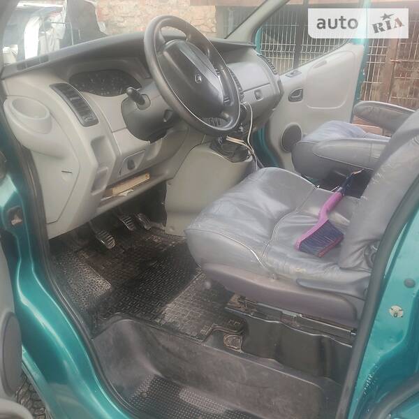 Минивэн Renault Trafic 2004 в Киеве фото 23 Минивэн Renault Trafic 2004 в Киеве