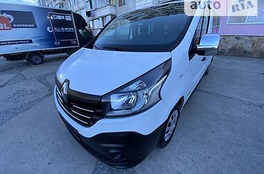 Минивэн Renault Trafic 2016 в Киеве