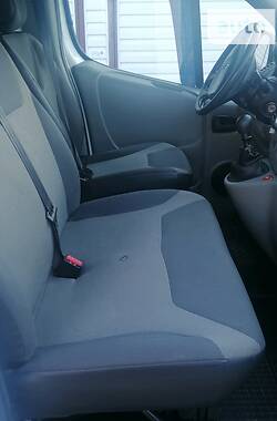  Renault Trafic 2011 в 