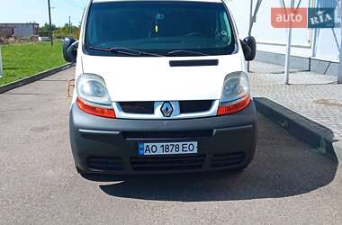 Минивэн Renault Trafic 2006 в Виноградове