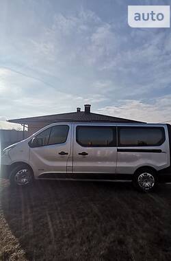 Мінівен Renault Trafic 2016 в Дніпрі