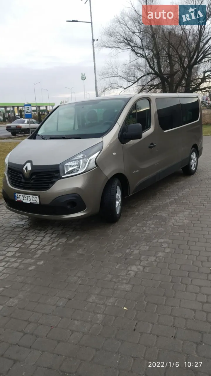 2017 Renault Trafic - фото 1