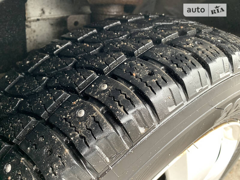 Вантажний фургон Renault Trafic 2013 в Рівному