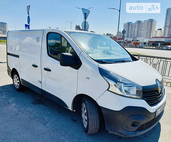 Вантажний фургон Renault Trafic 2016 в Києві