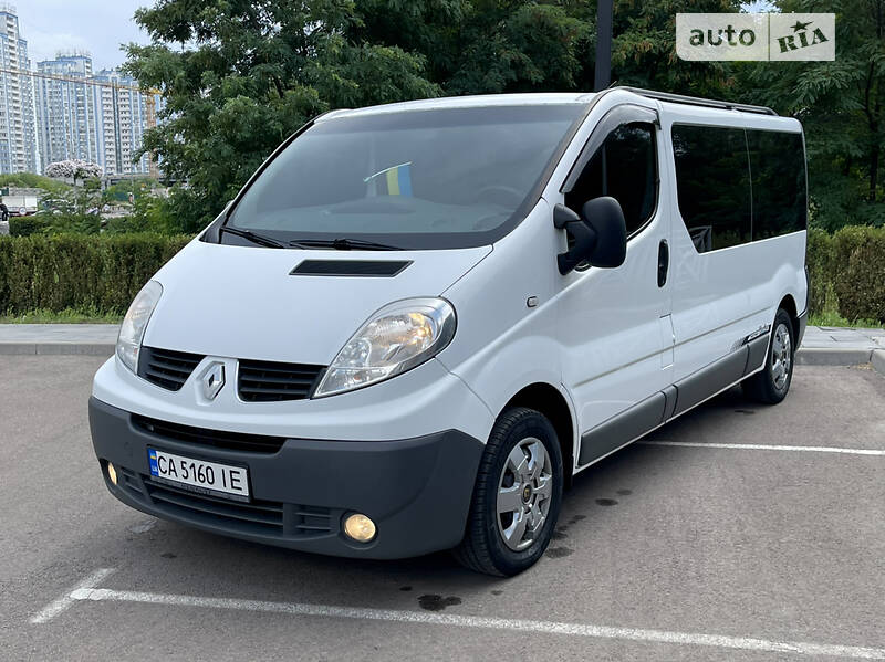2013 Renault Trafic-Pass, VIN VF1FLB0B6DY510925:plate — фото 1 (autoria)