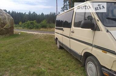 Минивэн Renault Trafic 1987 в Владимирце