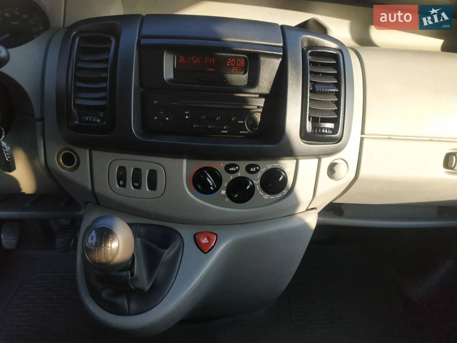 Renault Trafic 2007 VIN VF1FLBHB67Y227231 фото оголошення 14 з 31