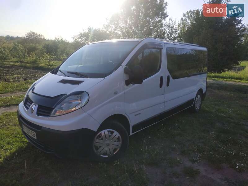 Мінівен Renault Trafic 2007 в Коломиї