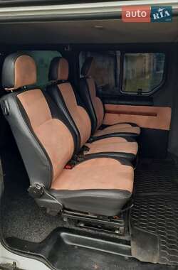 Минивэн Renault Trafic 2011 в Александрие