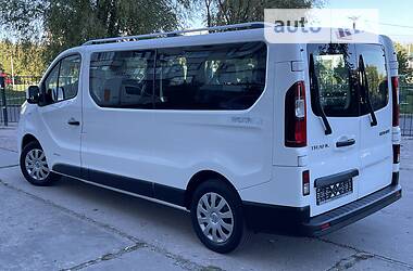 Мінівен Renault Trafic 2016 в 
