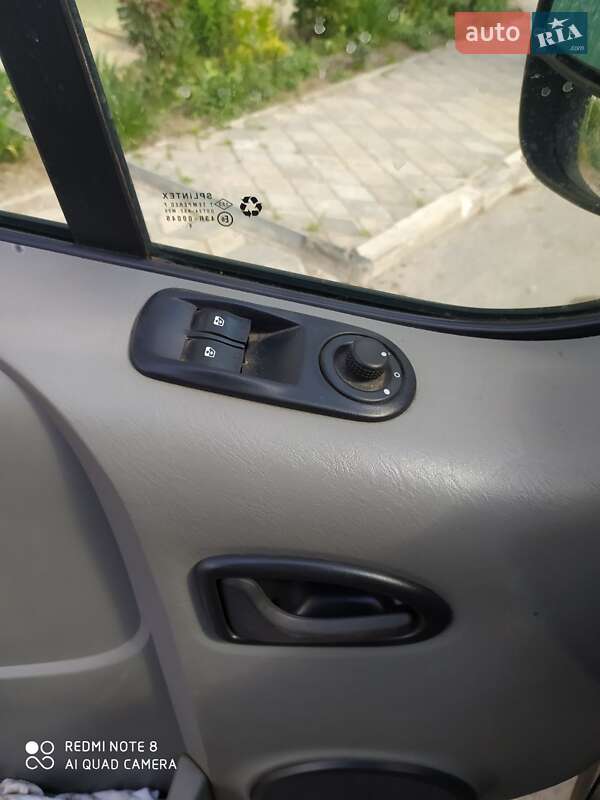 Інші автобуси Renault Trafic 2007 в Борщеві