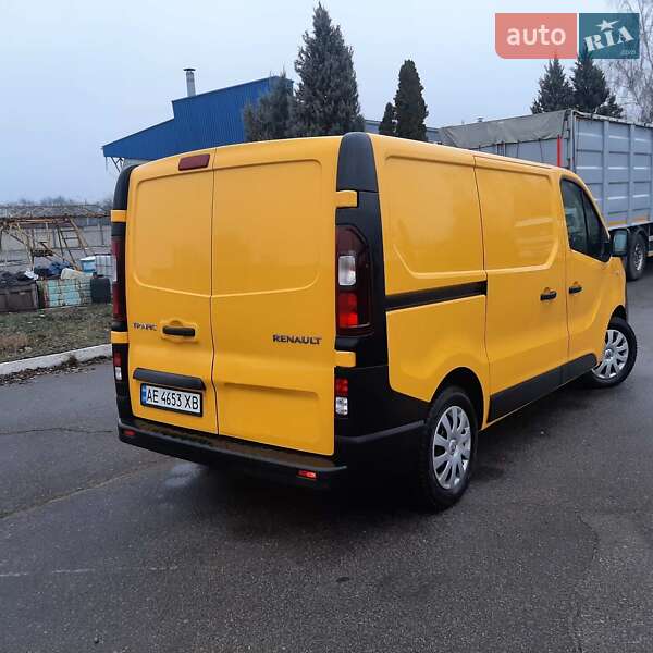 Грузовой фургон Renault Trafic 2017 в Днепре
