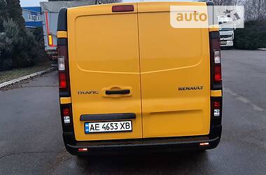 Вантажний фургон Renault Trafic 2017 в Дніпрі