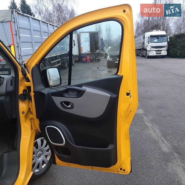 Грузовой фургон Renault Trafic 2017 в Днепре