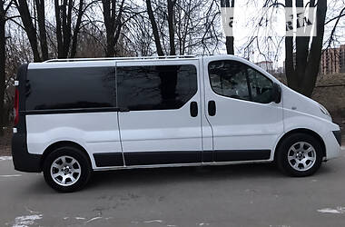 Минивэн Renault Trafic 2011 в Житомире