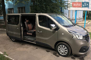 Минивэн Renault Trafic 2016 в Кропивницком