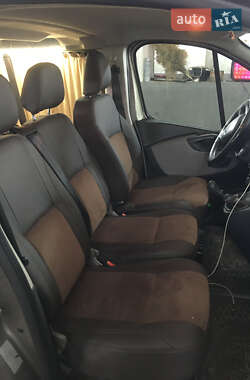 Минивэн Renault Trafic 2016 в Кропивницком