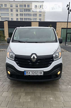 Мінівен Renault Trafic 2015 в Хмельницькому