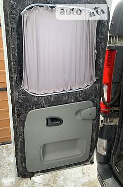 Минивэн Renault Trafic 2007 в 