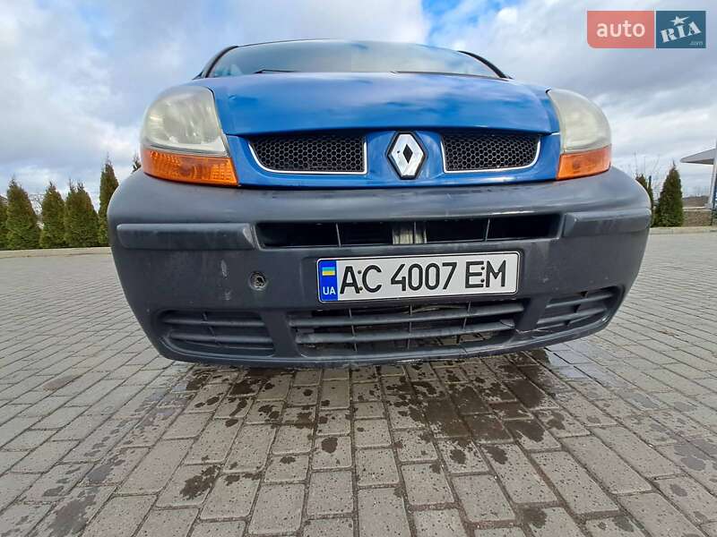 Минивэн Renault Trafic 2002 в Турийске