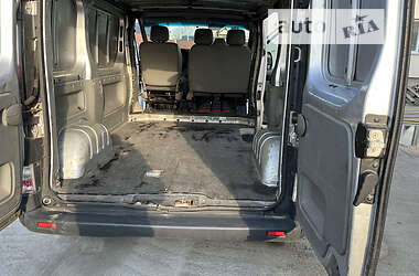 Мінівен Renault Trafic 2006 в 