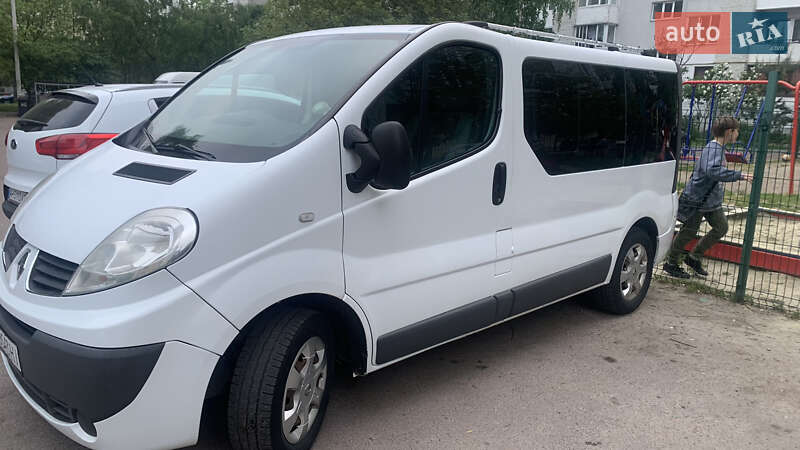 Минивэн Renault Trafic 2012 в Львове фото 11 Минивэн Renault Trafic 2012 в Львове
