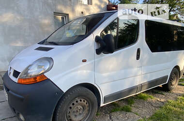 Мікроавтобус Renault Trafic 2004 в Чернівцях
