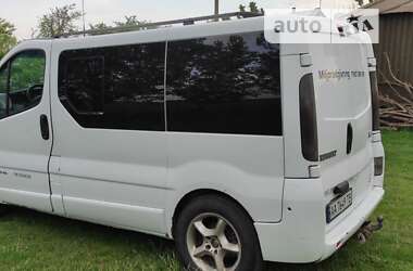 Минивэн Renault Trafic 2002 в 