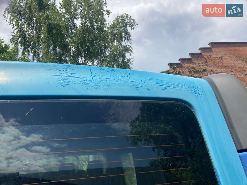Микроавтобус Renault Trafic 2004 в Черноморске