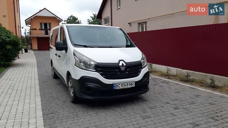 Renault Trafic 2015