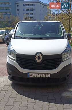 Мінівен Renault Trafic 2015 в Львові