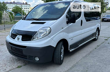 Минивэн Renault Trafic 2013 в 