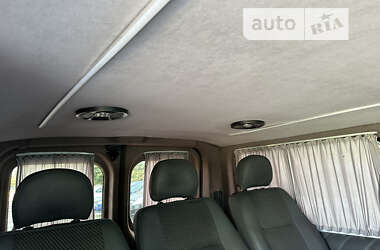 Минивэн Renault Trafic 2013 в 