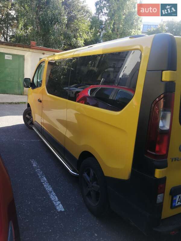 Минивэн Renault Trafic 2017 в Ивано-Франковске