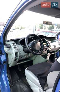 Грузовой фургон Renault Trafic 2013 в 
