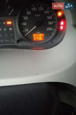 Минивэн Renault Trafic 2004 в Николаеве