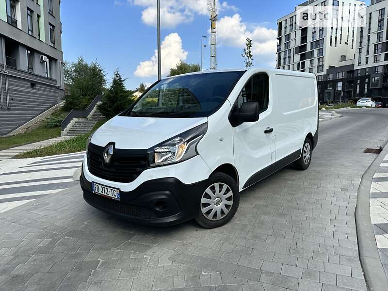 Грузовой фургон Renault Trafic 2018 в Львове