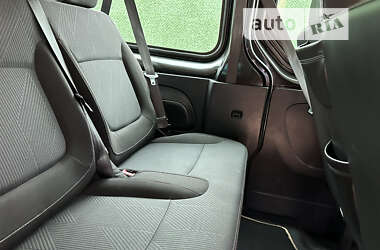 Минивэн Renault Trafic 2019 в 