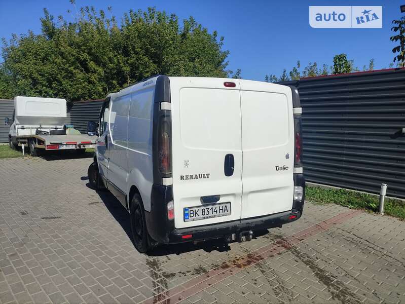 Грузовой фургон Renault Trafic 2005 в Радивилове фото 4 Грузовой фургон Renault Trafic 2005 в Радивилове