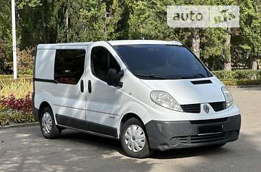 Грузопассажирский фургон Renault Trafic 2012 в Киеве