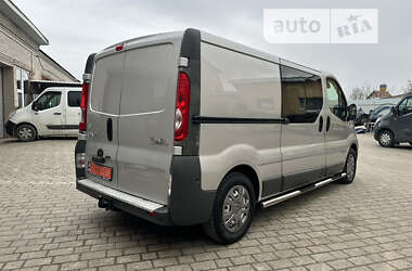 Вантажопасажирський фургон Renault Trafic 2012 в Бродах