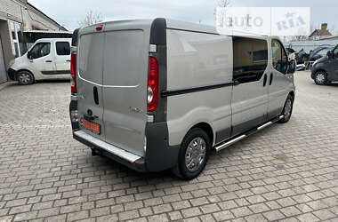 Вантажопасажирський фургон Renault Trafic 2012 в Бродах