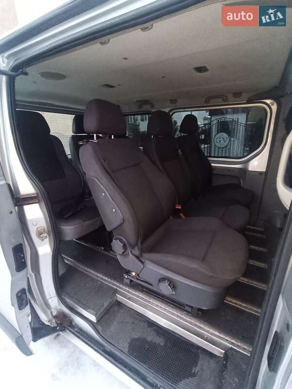 Минивэн Renault Trafic 2009 в Киеве
