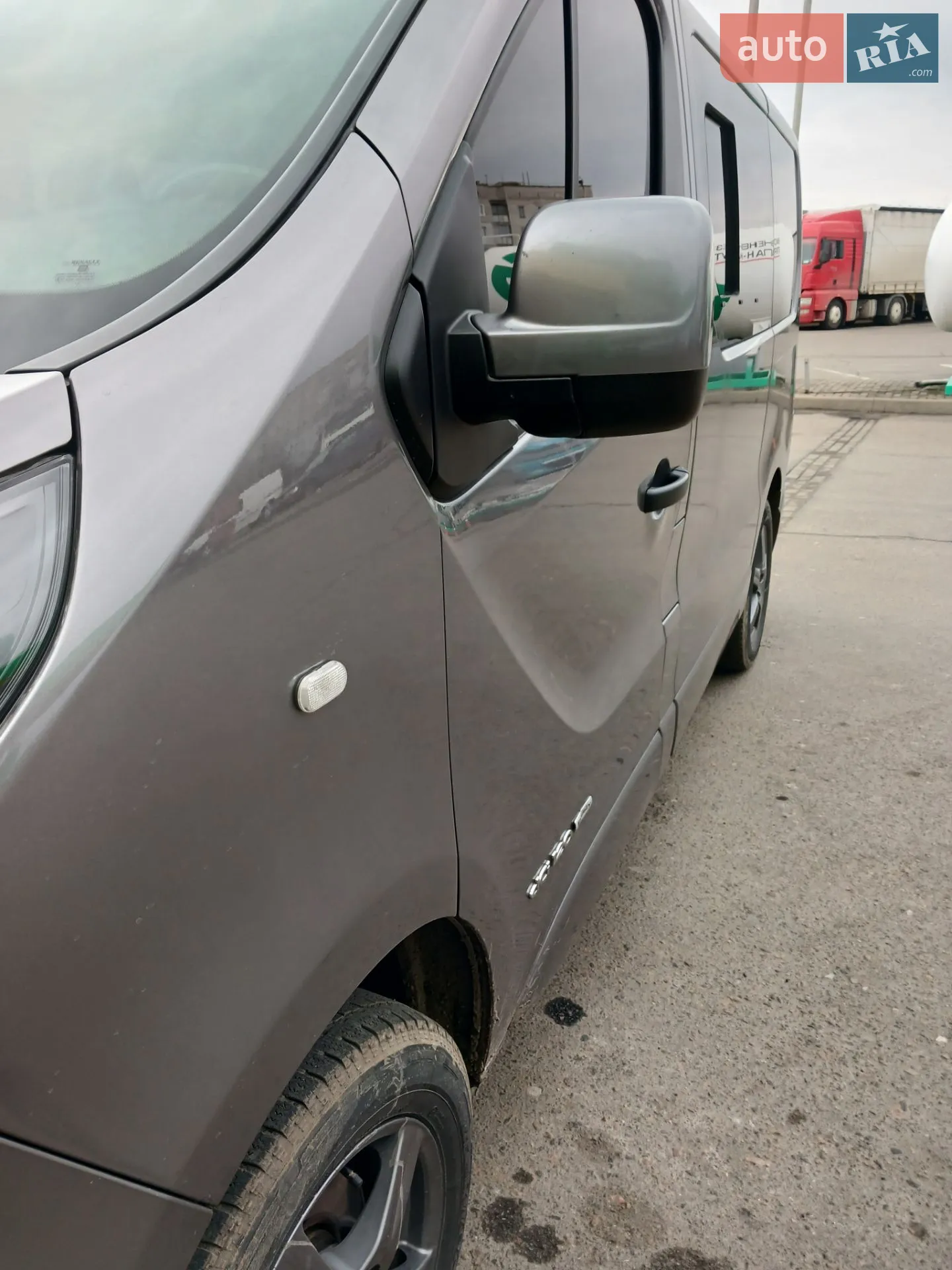 2015 Renault Trafic - мініатюра 5
