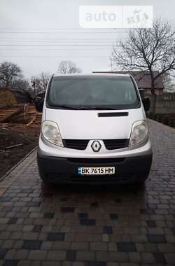 Грузовой фургон Renault Trafic 2009 в Луцке