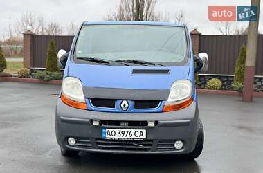 Мінівен Renault Trafic 2005 в Благовіщенську