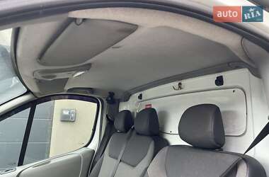 Грузовой фургон Renault Trafic 2014 в 