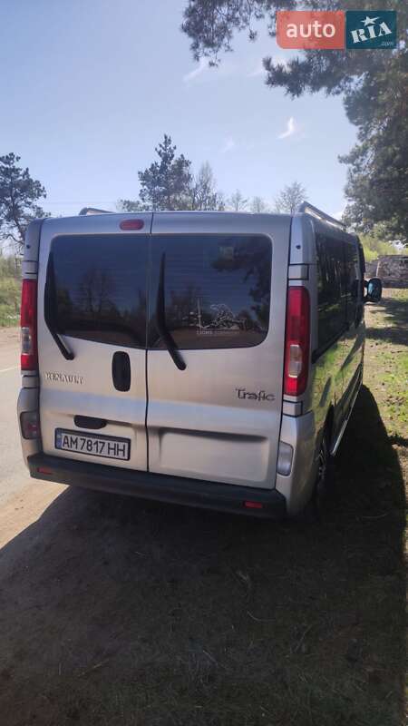 Минивэн Renault Trafic 2008 в Коростене фото 3 Минивэн Renault Trafic 2008 в Коростене